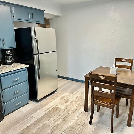 Cozy Winter Getaway With Garden 20-A Villa Oklahoma City Ngoại thất bức ảnh