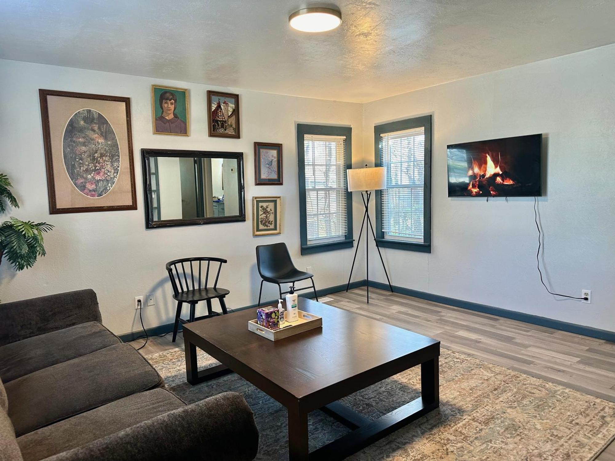 Cozy Winter Getaway With Garden 20-A Villa Oklahoma City Ngoại thất bức ảnh